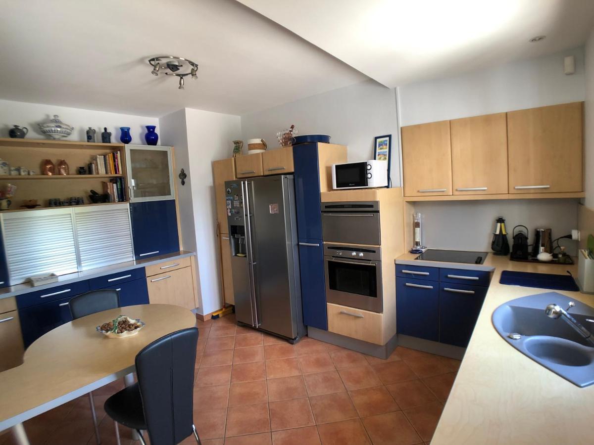 Villa Des Pies Файенс Екстериор снимка