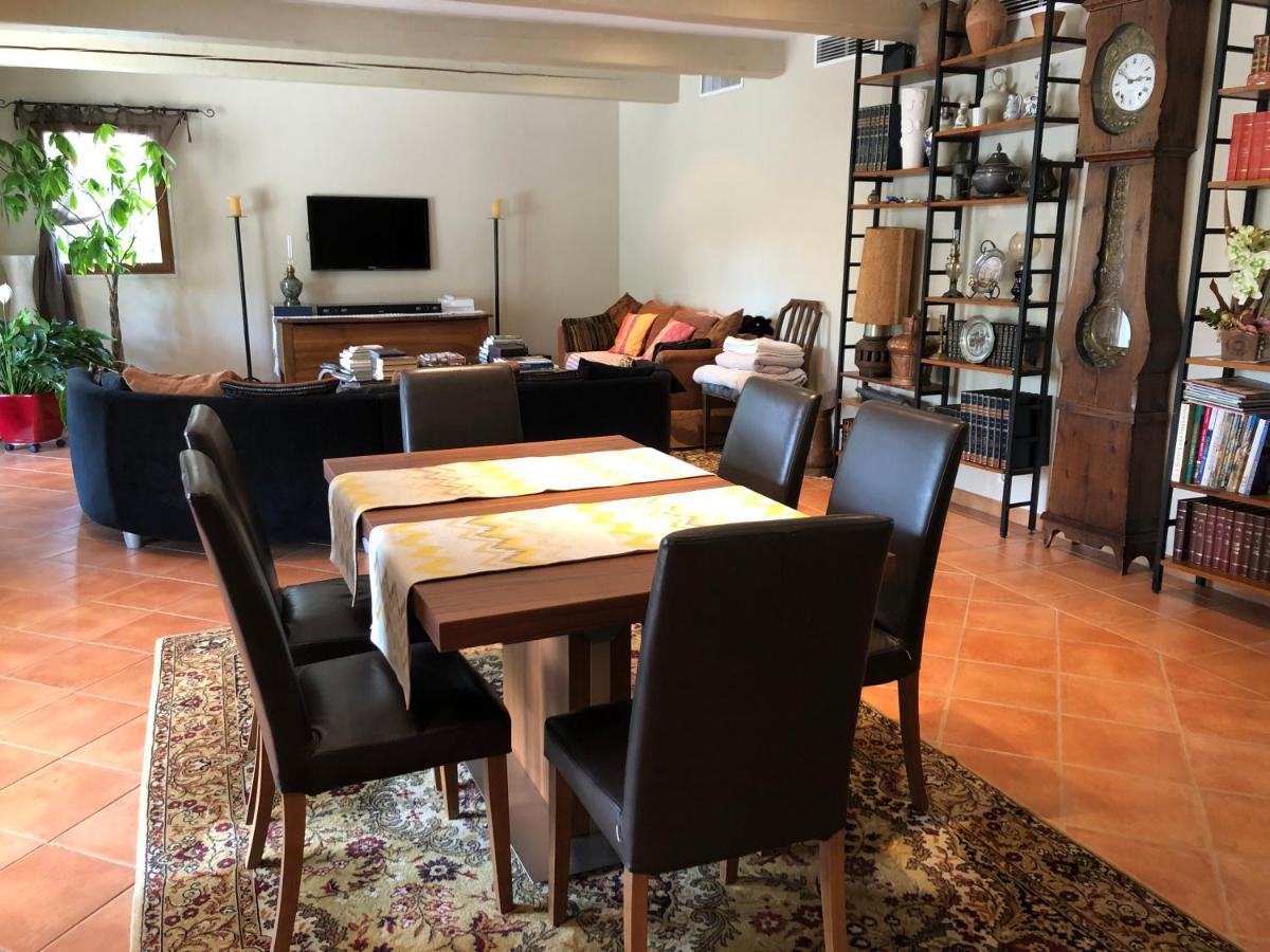 Villa Des Pies Файенс Екстериор снимка